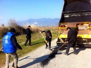 Büyükşehir, ova yollarında çalışma başlattı