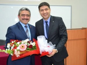 Başkan Alıcık, Akvaryumdan Denize Söyleşilerinde konuştu