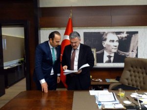 AK Partili Turgut, Vali Ayyıldız’ı ziyaret etti