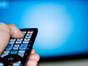 Özel radyo ve televizyonlara seçimlerde yayın yasağı kalkıyor