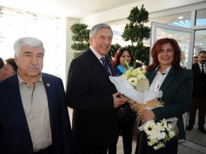 Başkan Çerçioğlu, Şehit aileleriyle kahvaltıda buluştu
