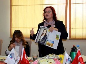İş kadınları seslerini duyuracak