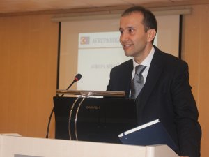 Erürker’den İstiklal Marşı mesajı