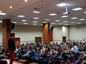 Fatih Portakal Aydınlılarla bir araya geldi