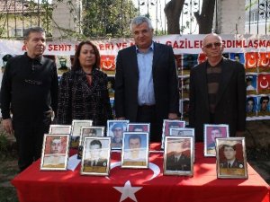 Altıntaş Aydın Şehit Aileleri ve Malül Gaziler Yardımlaşma Derneği’ni ziyaret etti