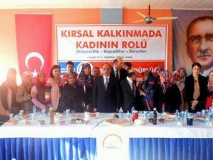 Kadın çiftçiler güç birliği yapıyor