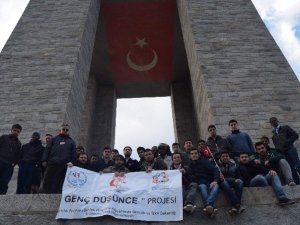 'Genç Düşünce' projesiyle gençler Çanakkale'de ecdadıyla buluştu