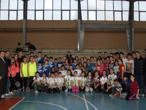 Koçarlı’da Badminton heyecanı