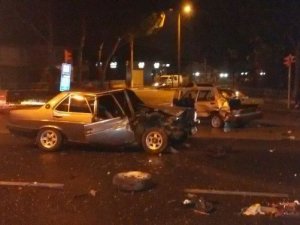 Nazilli’de otomobil çaldılar, Denizli’de polise çarptılar