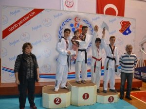 Taekwondo Gençler Türkiye Grup Birincileri Aydın’da belirlendi