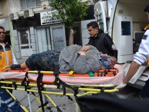 Otomobilin çarptığı Seval Akkuşlu  yaralandı