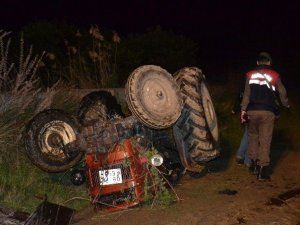 Nazilli’de traktör yol kenarındaki su kanalına uçtu :1 ölü