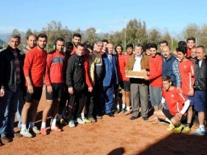 Ziraat Odasından İncirliova Belediyespor’a pirim desteği