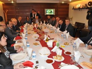 Adige Başbakanı İnegöl’de