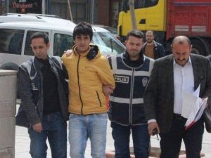 Çaldığı İnşaat Malzemeleri İle Yakalandı