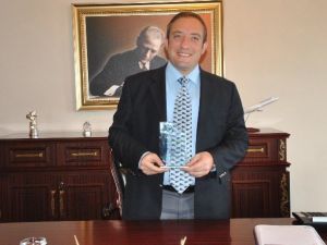 Yusuf İzzet Karaman "Yılın Kaymakamı" Seçildi