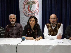 Hekimler Şiddete Tepki Gösterdi