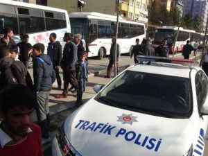 Batman’da Şoförlerin Yolcu Kavgası: 1 Yaralı