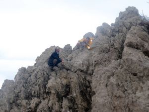 Dalgalar Arasında İntihar Girişimi