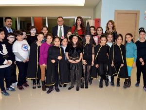 Tekden Öğrencilerinden Yabancı Diller Festivali