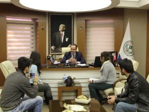 Giresun Belediye Başkanı Aksu, İktisat Fakültesi Öğrencilerine Belediyeciliği Anlattı