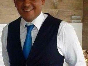 Eşine Son Mesajı Gönderip Banyoda İntihar Etti