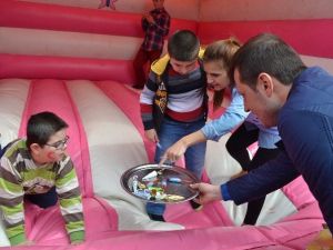 CHP’li Gençler Otizm’e Dikkat Çekti
