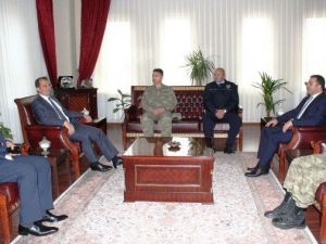 Van Valisi İbrahim Taşyapan Erciş’te