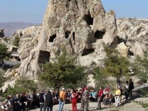 Kapadokya’yı 3 Ayda 364 Bin Turist Ziyaret Etti