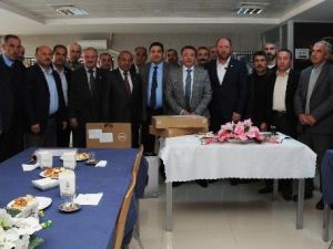 Pursaklar Belediyesi’nden Muhtarlara Bilgisayar