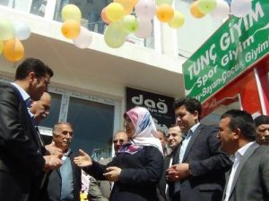 Erciş’te İş Yeri Açılışı