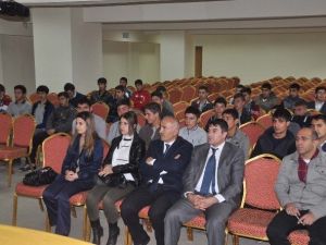 Meslek Lisesi Öğrencilerine Yurtdışı Bilgilendirme Toplantısı