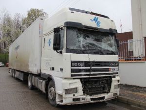 Samsun’da Öğrenci Servisi İle Tır Çarpıştı: 1 Ölü, 23 Yaralı