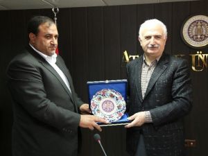 Urmiye Büyükşehir Belediyesi’nden Rektör Koçak’a Ziyaret