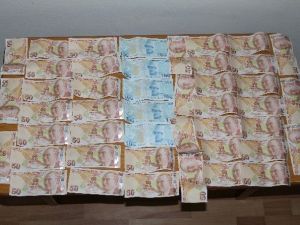 Tosya’da Piyasaya Sahte Para Süren 3 Kişi Yakalandı