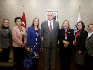 Kadınlar Birliği’nden Başkan Kurt’a Ziyaret