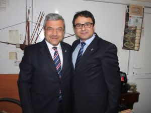 Veli Şakır, AK Parti Adaylarını Kutladı