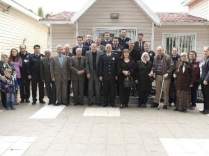 Salihli İlçe Emniyet Teşkilatı Şehit Polis Ailelerini Unutmadı