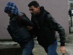 Cinayet Zanlıları Adliyeye Sevk Edildi