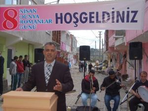 Lapseki’de 8 Nisan Dünya Romanlar Günü Kutlamaları