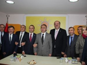 AK Parti Bolu Teşkilatında 3-0 Yemini