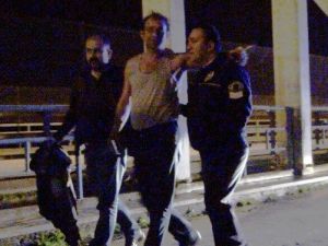 Sakarya Köprüsünde İntihar Girişimi