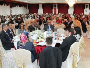 Elazığ’da Şehit Ailelerinin Onuruna Yemek Verildi