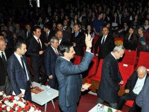 Nuri Pakdil Keçiörenli Gençlerle Buluştu