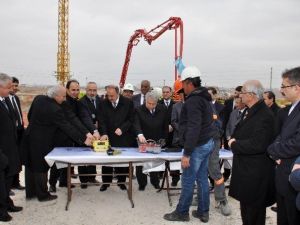 Yeni NEÜ Meram Tıp Fakültesi Hastanesinin Temeli Atıldı