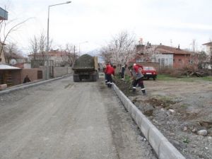 Halit Paşa Mahallesinde Asfalt Çalışmaları Devam Ediyor