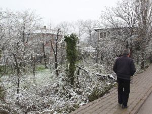 Karabük’e Nisan Ayında Kar Sürprizi