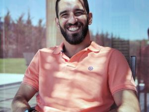 Arda Turan: "Her Zaman Ülkeme Hayırlı Bir Evlat Olmaya Çalıştım"