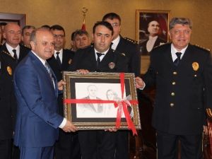 Mersin İl Emniyet Müdürü Baştuğ’dan Vali Çakacak’a Ziyaret