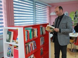 Salıpazarı Anadolu Lisesi Z-kütüphanesine Kavuştu